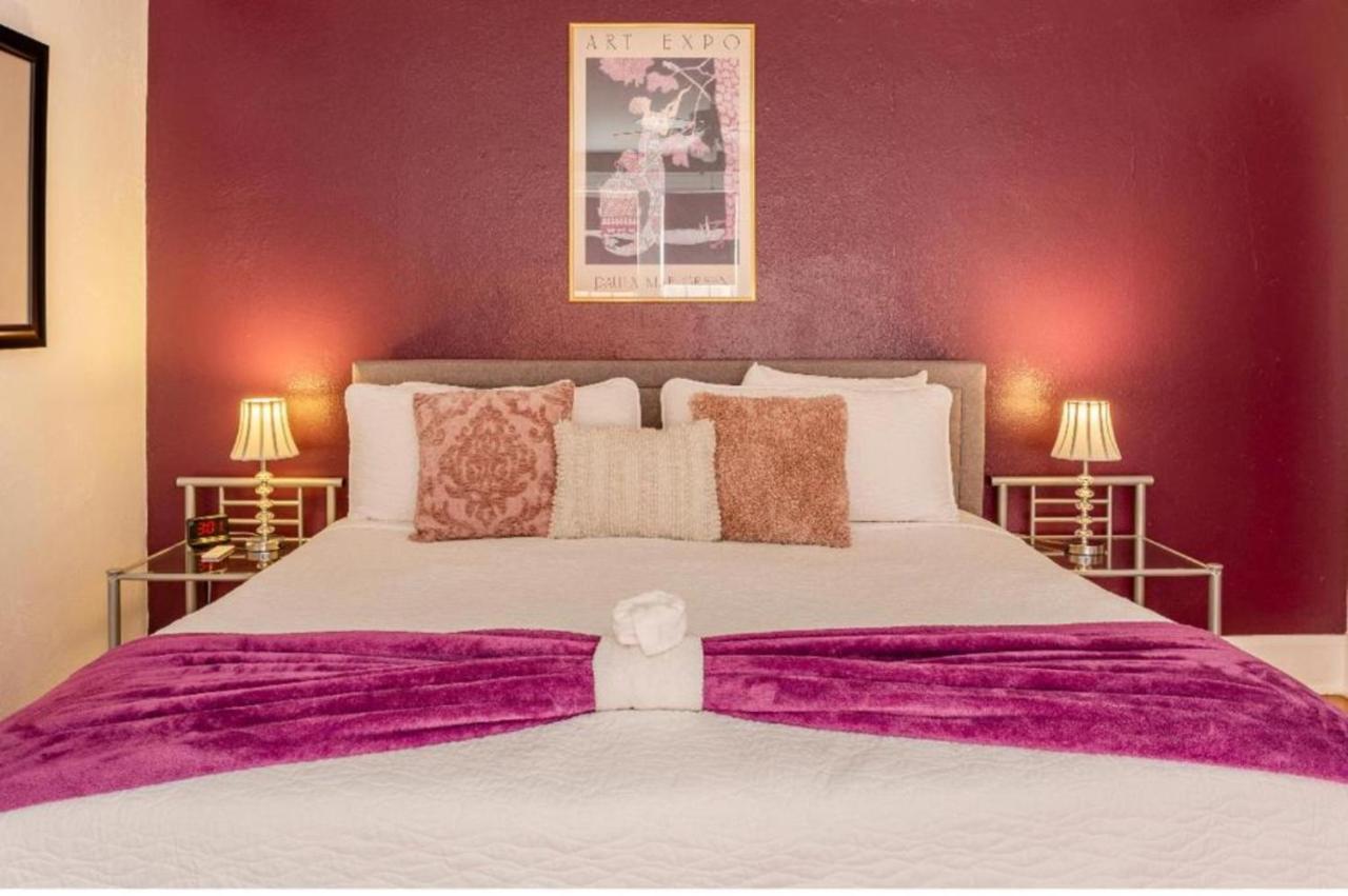 King Bed Walk To Downtown Daire Sarasota Dış mekan fotoğraf
